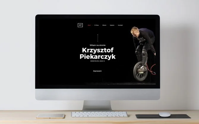 Zrzut strony internetowej Krzysztof Piekarczyk w małej wersji.